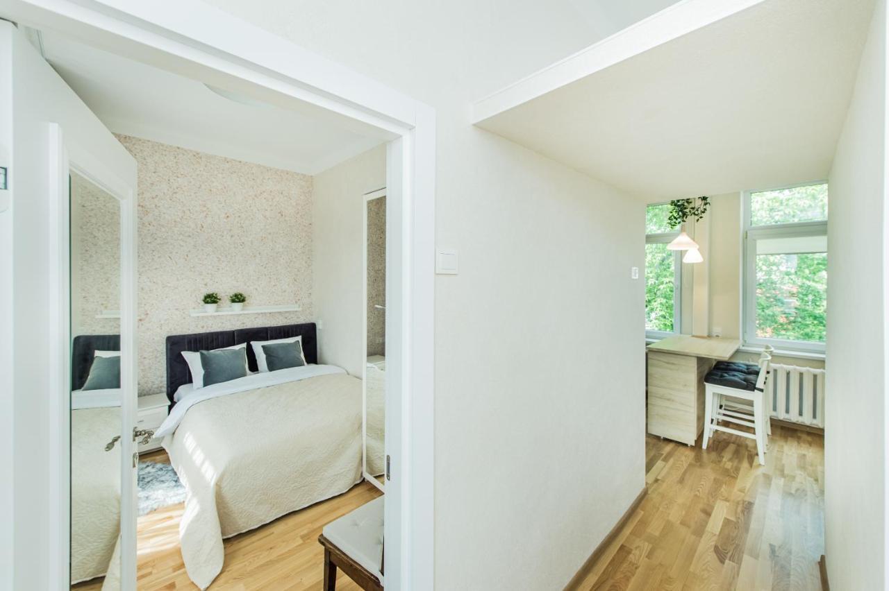 Lovely 1-Bedroom Apartment In Kaunas Old Town Екстериор снимка