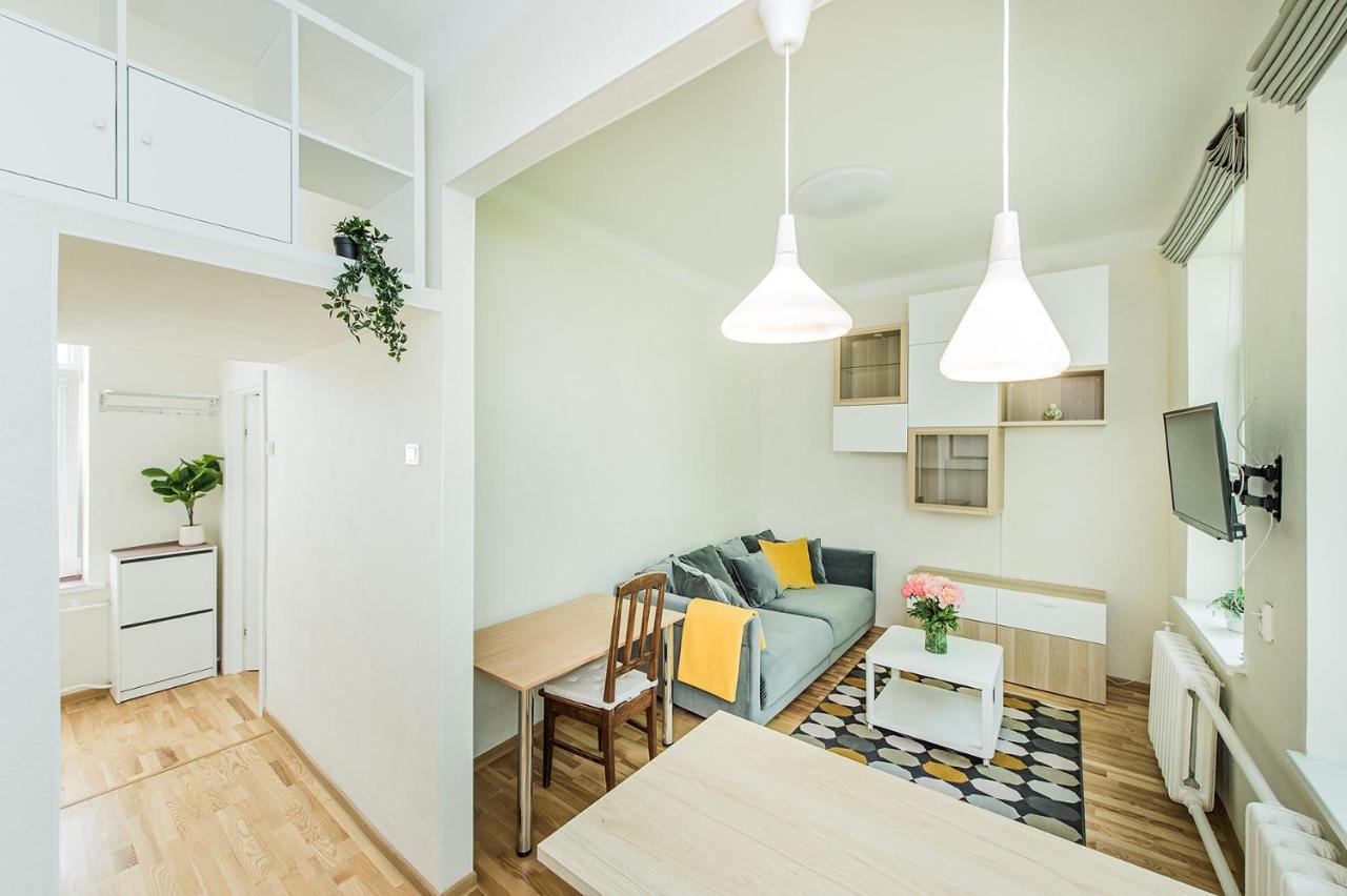 Lovely 1-Bedroom Apartment In Kaunas Old Town Екстериор снимка